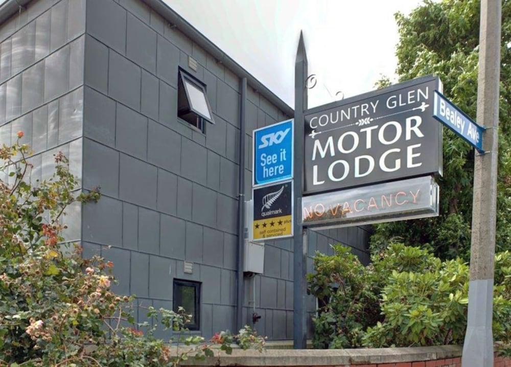 Country Glen Lodge Christchurch Bagian luar foto